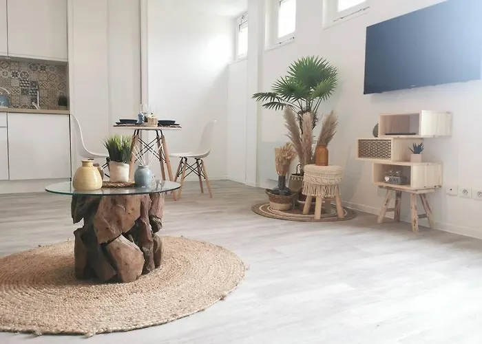 アパート Le Trekking *studio 30m²*wifi*parking Prive*calme *